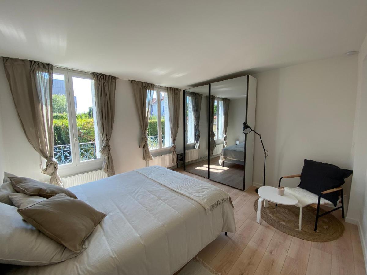 Cozy Flat With Garden Between Paris & Disney Neuilly sur Marne Bagian luar foto